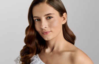Głębokie nawilżenie skóry dzięki Restylane Skinboosters