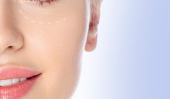 Promienne spojrzenie z BRIGHT EYES™ HIT™ w Galderma Aesthetics - odkryj blask odmłodzonych oczu.